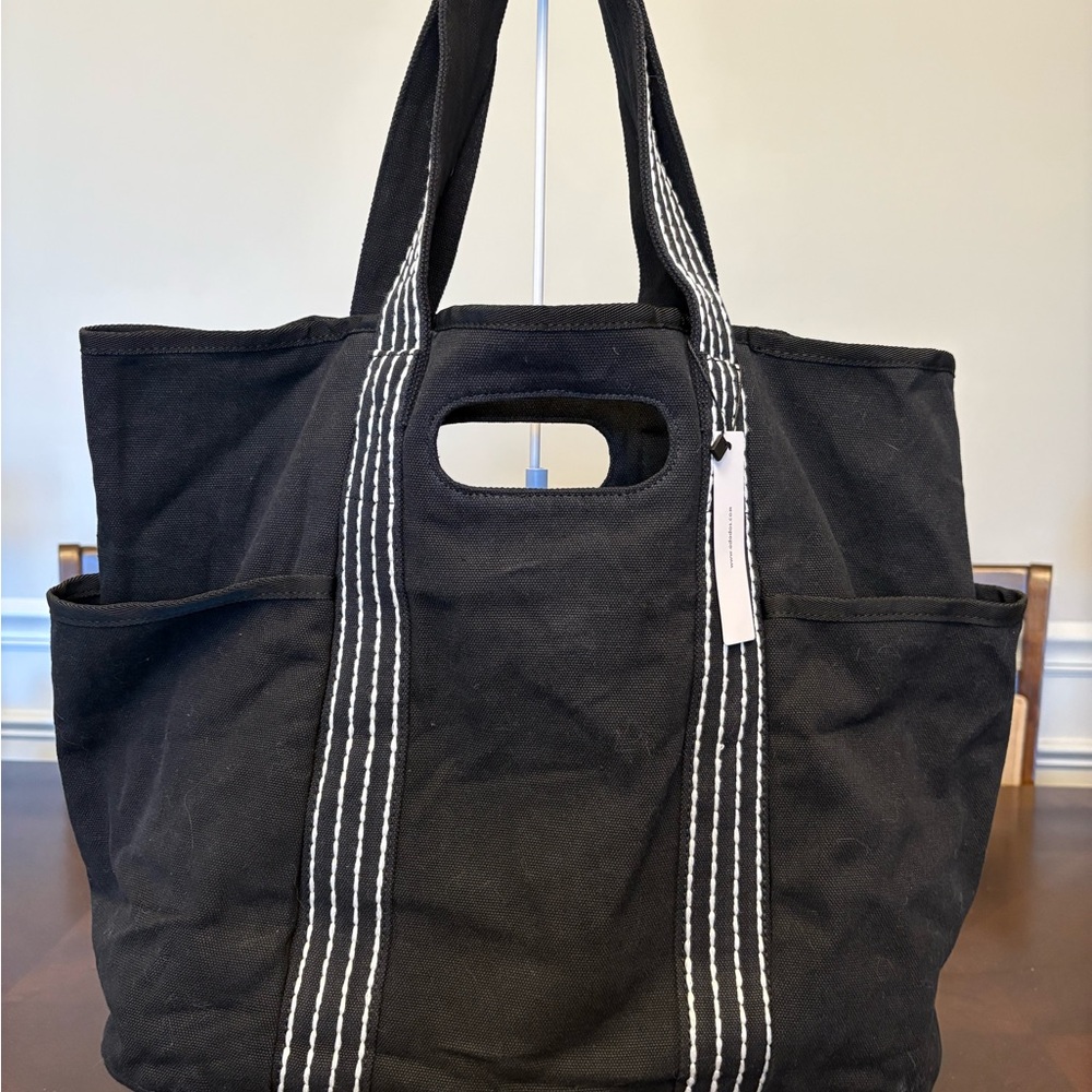 Stylish Black Canvas Tote Bag - Picture 2 of 4